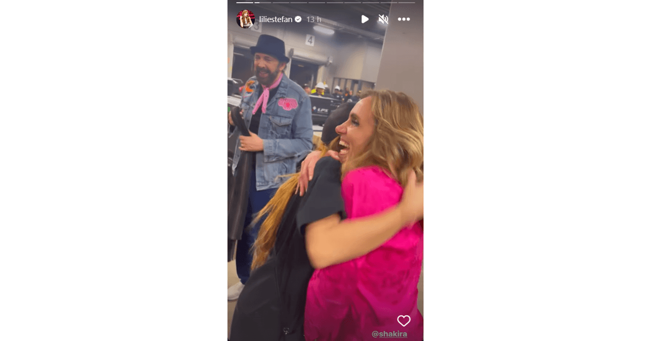 Shakira y Lili Estefan se reencontraron en el concierto de Juan Luis Guerra