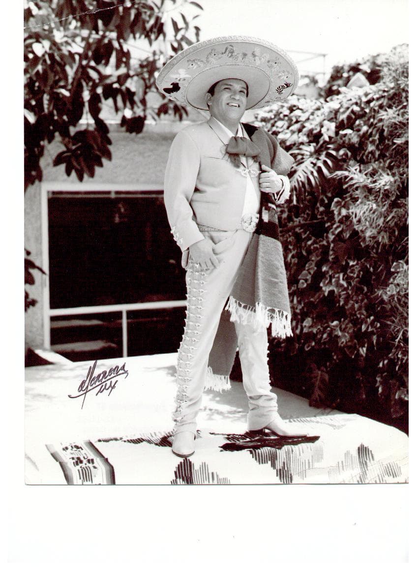 Otro ícono de la llamada 'canción bravía' es sin duda Miguel Aceves Mejía, un cantante con estilo y voz propia que brilló en la época dorada del cine mexicano y que se ganó el mote del 'Rey del falsete'.