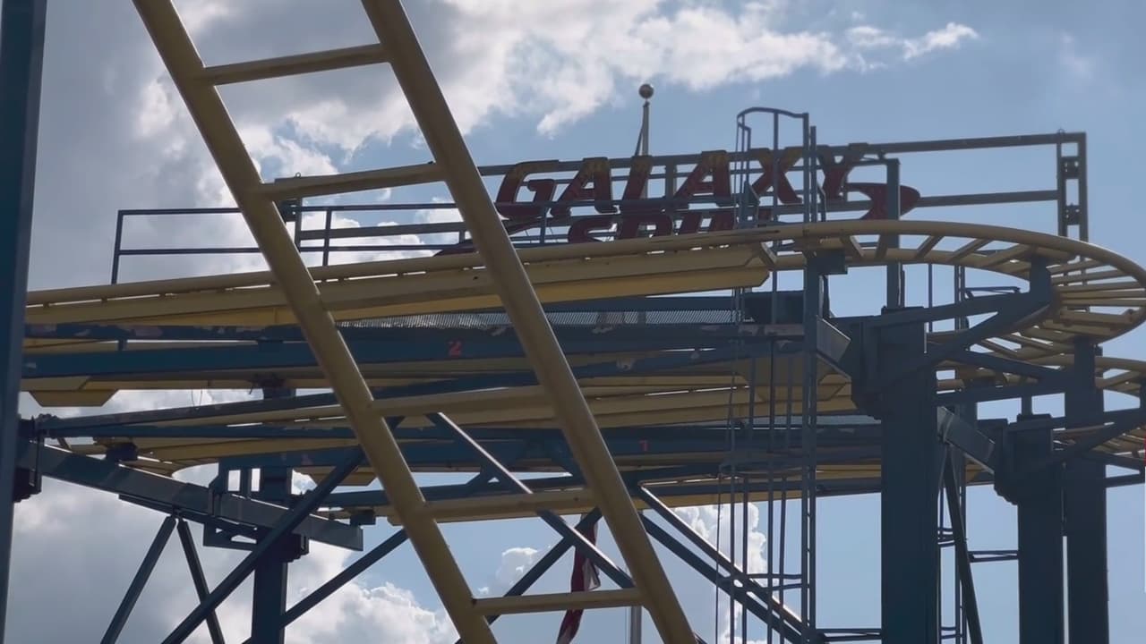 Revelan llamadas al 911 de la caída de un niño desde una montaña rusa en Kissimmee