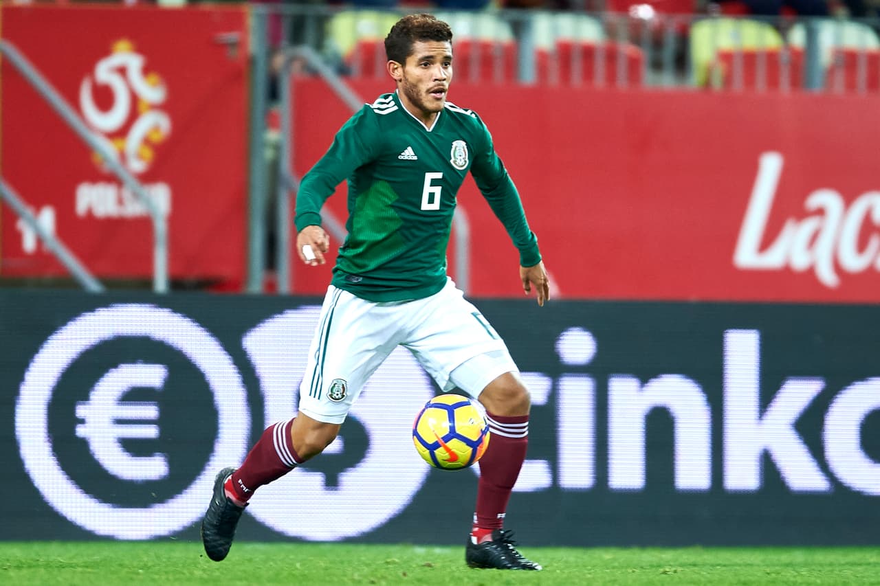 <b>Jonathan dos Santos</b>: hermano de Giovani y volante de la Selección de México que acumula
<b>1.2 millones</b> de seguidores en Instagram.
<br>