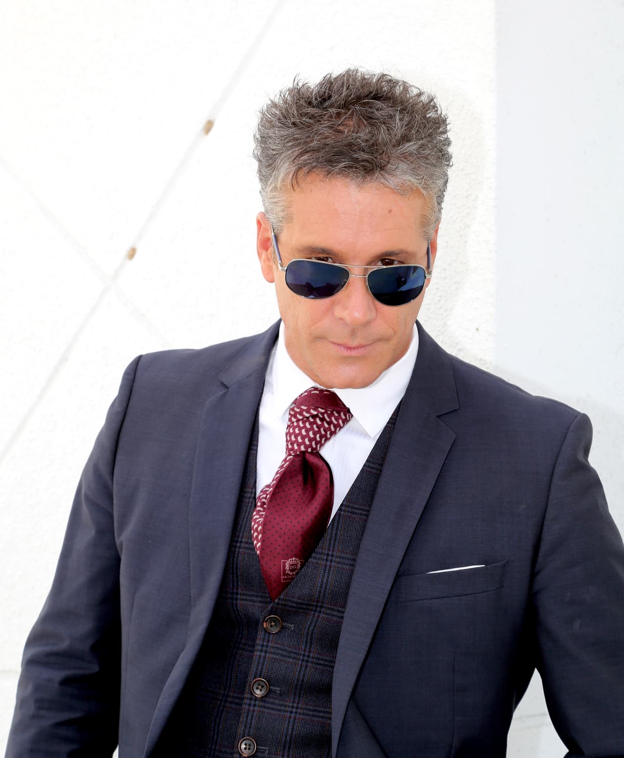 "Es muy triste, nada más daña al niño (la situación). No tengo nada qué hablar mal de ellos ni de ella, pero la vida es muy sabia. Dios tiene todo bajo control, cuando crezca y pueda estar con su padre por su elección, se va a dar cuenta de quién soy yo", asintió.