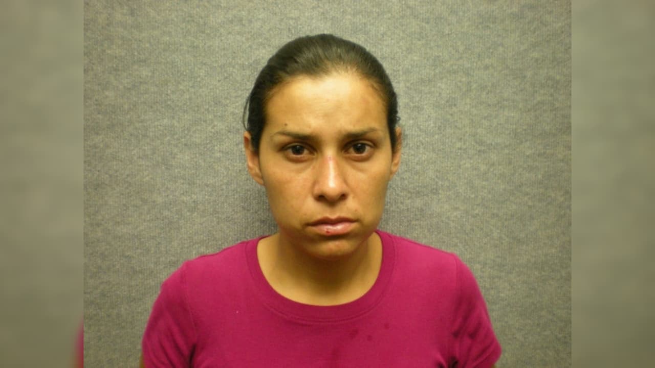 Mujer arroja a su bebé enfermo desde un cuarto piso; podría pasar el resto de su vida en prisión