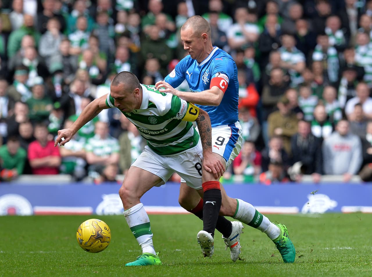 <b>Celtic vs. Rangers</b>: son los dos equipos más importantes de Escocia y ambos juegan en Glasgow. Se trata de católicos vs. Protestantes. También se le conoce como el ‘Old Firm’. Rangers ha ganado 159 partidos, Celtic 153 y 99 veces han empatado. Los Rangers tiene 54 títulos de Liga, mientras que Celtic ha obtenido 48.