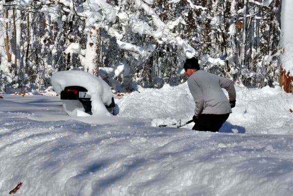 Consideró, además, que esta tormenta de nieve es "un hecho histórico".