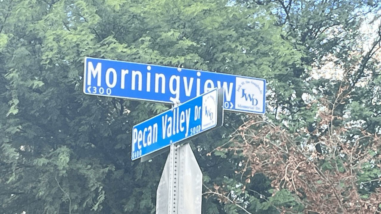 Oficiales abaten a tiros a un sospechoso en libertad condicional por agresión sexual infantil