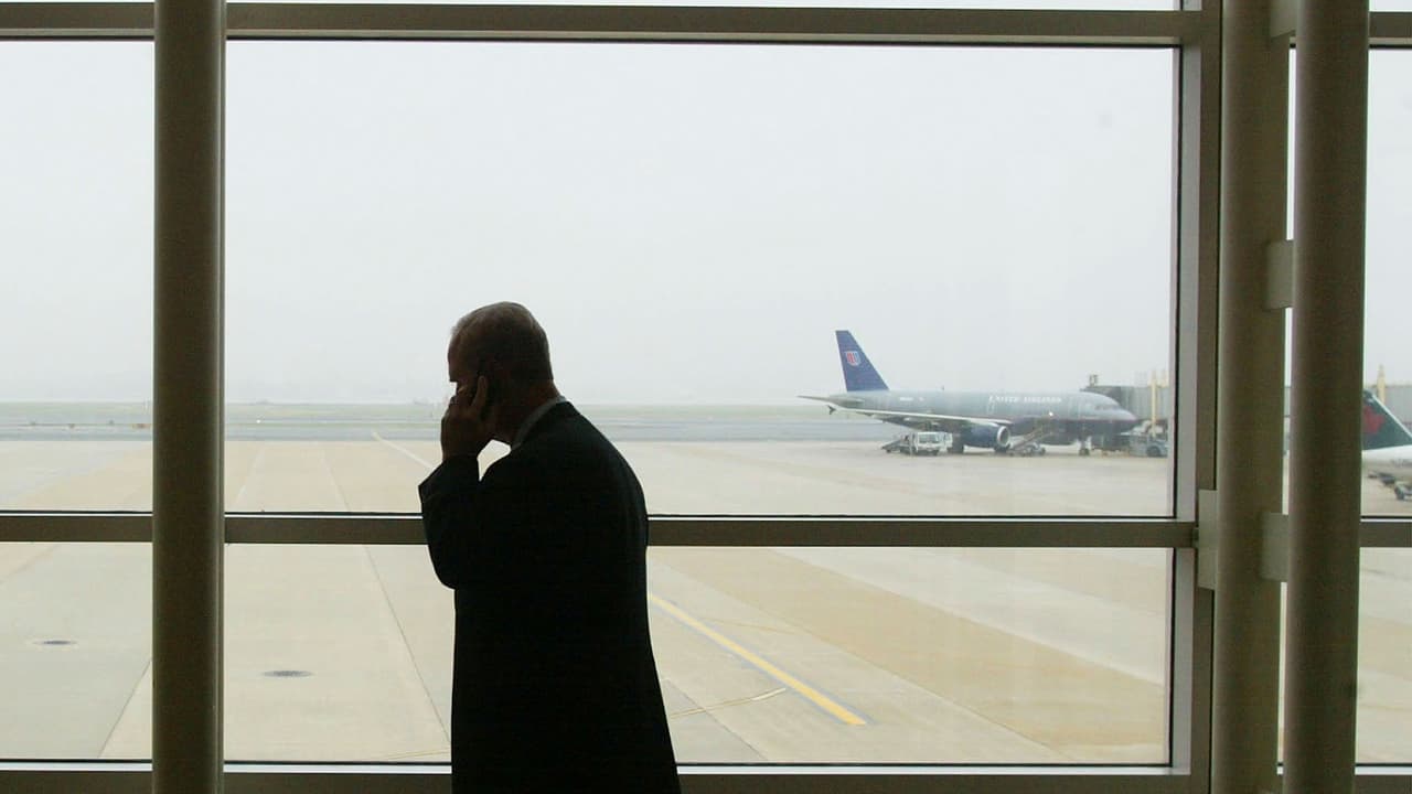 Cientos de vuelos afectados en aeropuertos de Chicago debido a niebla