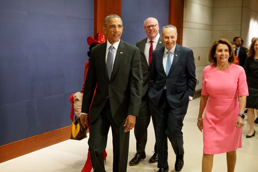 Obama cree que 'Trumpcare' será un fracaso y lanza estrategia con demócratas para salvar su sistema de salud