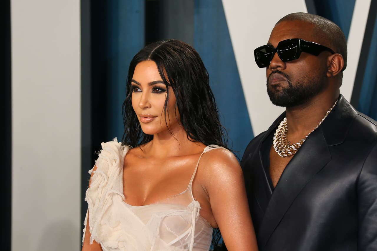 <b>Kim Kardashian</b> aceptó casarse con Kanye West en 2013, luego de que el rapero le propusiera matrimonio en el estadio de baseball de los Giants de San Francisco.