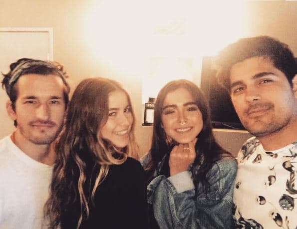 Declaró que los dos han tratado de llevar su relación fuera de la mira de los medios.