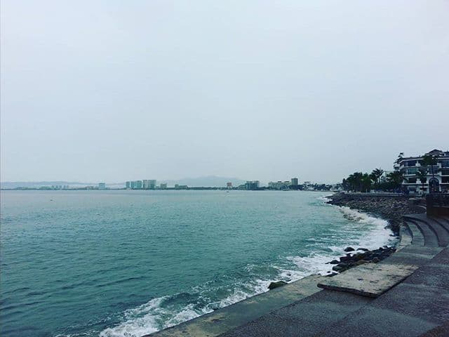 Se estima que el impacto será en una playa de Jalisco aunque la alerta también está activada para los estados de Colima y Nayarit.