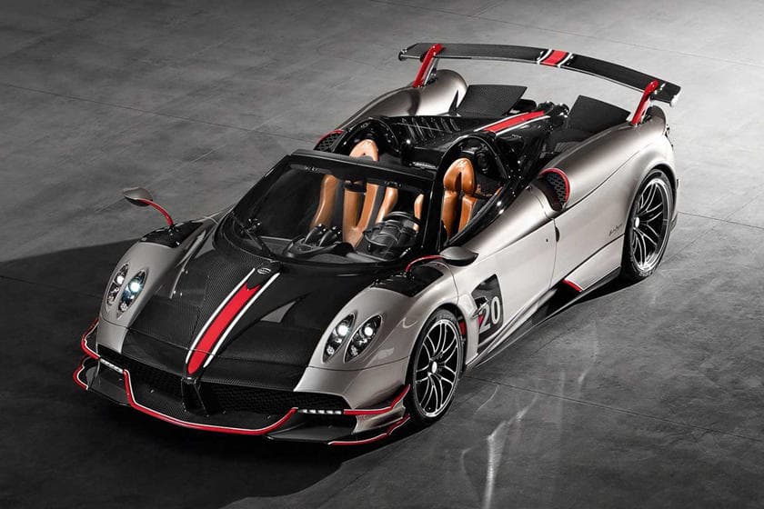 <b>Pagani Huayra Roadster BC</b>
<br>Precio: US$3,500,000
<br>Velocidad Máxima: +210mph (336km/h)
<br>0 – 60 mph: 2.5 segundos
<br>Motor: V12, 6.0Lts. Twin-Turbo
<br>Potencia: 800hp @5,900rpm