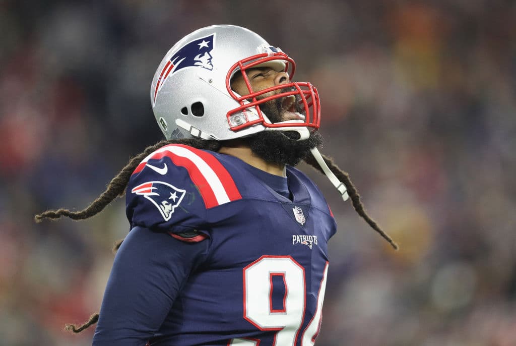 Adrian Clayborn es quizás es defensivo más sólido en el front 7 para los Pats. Ante los Chargers se lusió con 1.5 capturas y una tacleada para pérdida de yardas.