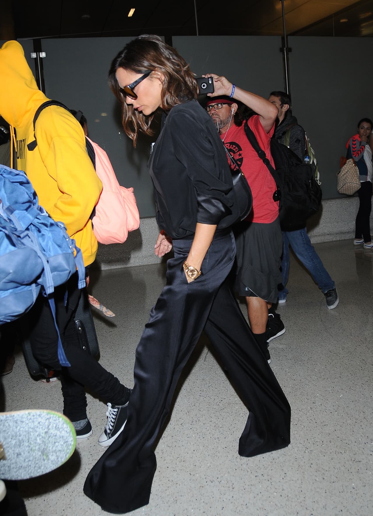 La guapa Victoria, como siempre discreta, pero luciendo increíble en cada momentos.