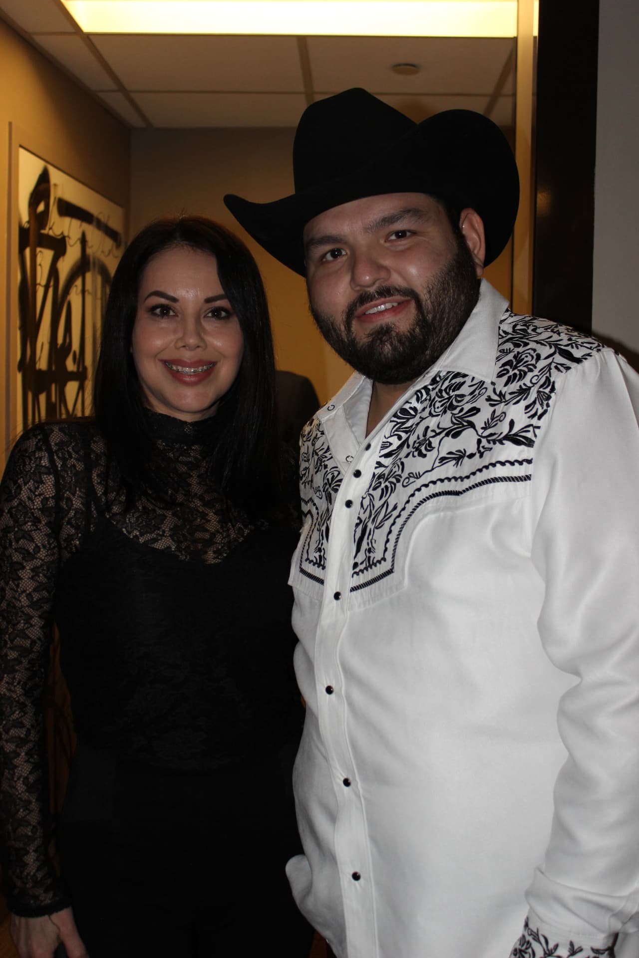 Además de ir a ver las estrellas del Regional Mexicano, la fanaticada se dio cita a conocer a sus talentos de radio favoritos. 
<br>