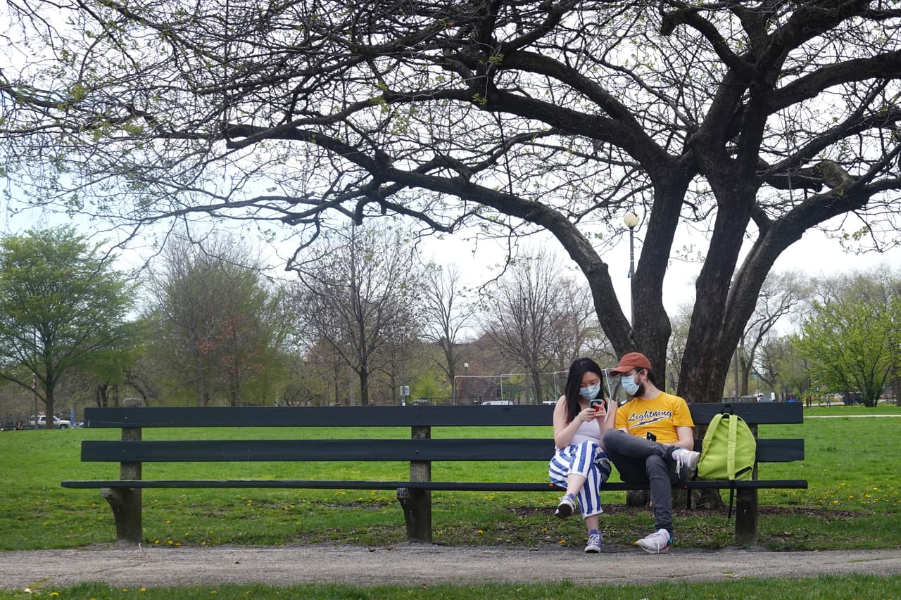 Las reuniones de hasta 10 personas serán permitidas hasta que se alcance la Fase 3.
<br>