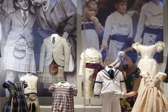 También hay una sala de la ropa que usaron los pequeños de la realeza en ocasiones especiales.