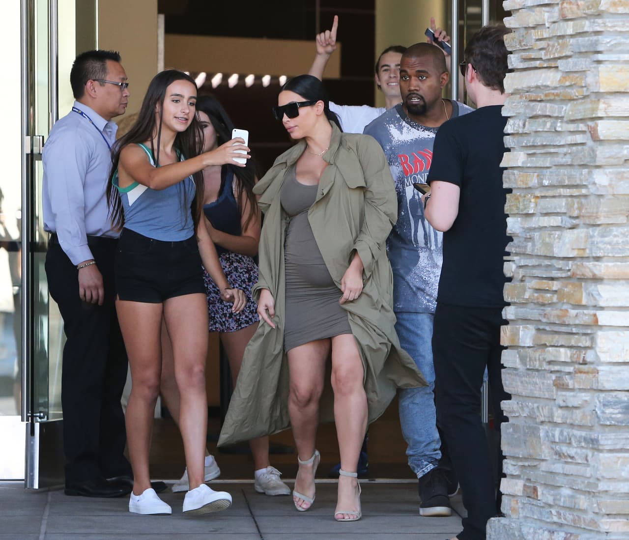 Kanye no se veía de tan mal humor.