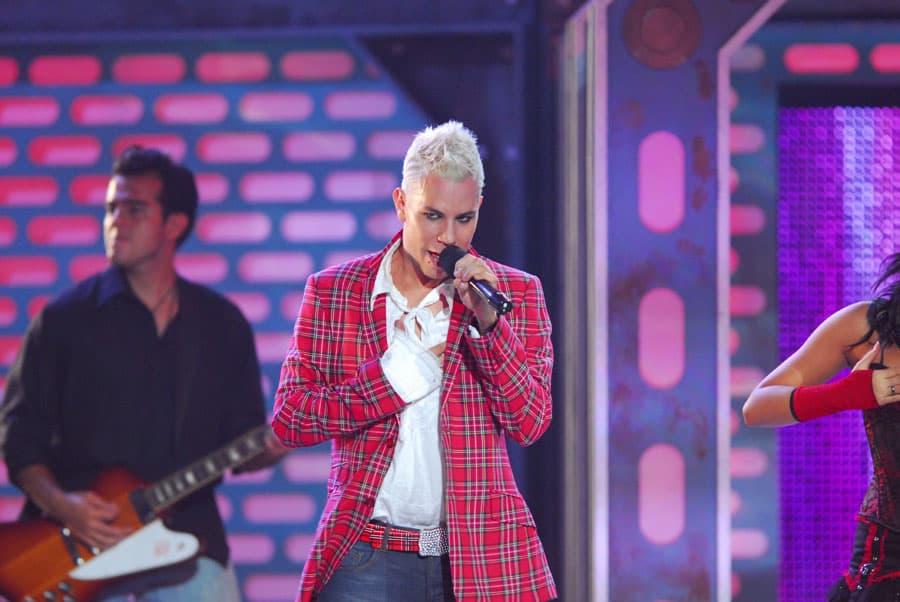 Compitieron contra Thalía, David Biscal, Luis Fonsi y Shakira.