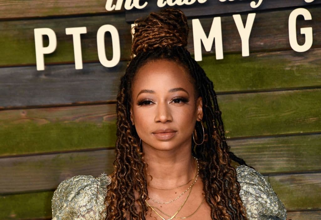 Protagonizó junto a Corbin Blue una película navideña llamada 'A Christmas Dance Reunion' y en el 2010 lanzó su propio programa de entrevistas por Internet, llamado 'Gimme Mo’'.