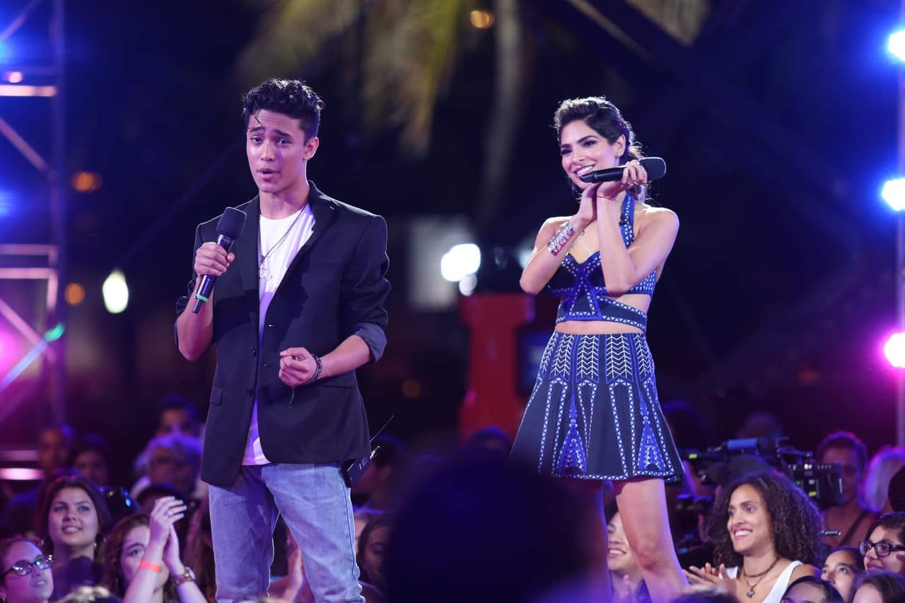 Para este chico de origen mexicano su familia lo es todo, por eso en las audiciones no dudó en elegir una canción que le enseñó su abuelito antes de morir. Los jueces le pidieron cantar un tema más moderno y fue así como Joel logró demostrar su talento.