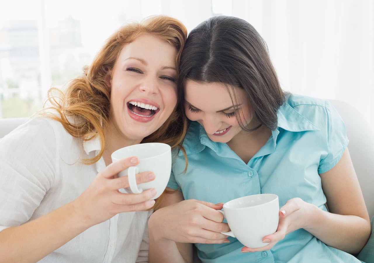 Es aquí cuando comienza la lectura de las hojas, dependiendo cómo estén en el interior de la taza.