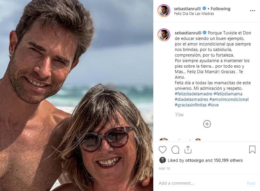 Cada vez que su agenda de trabajo se lo permite, Sebastián vuela a España para visitar a sus padres.