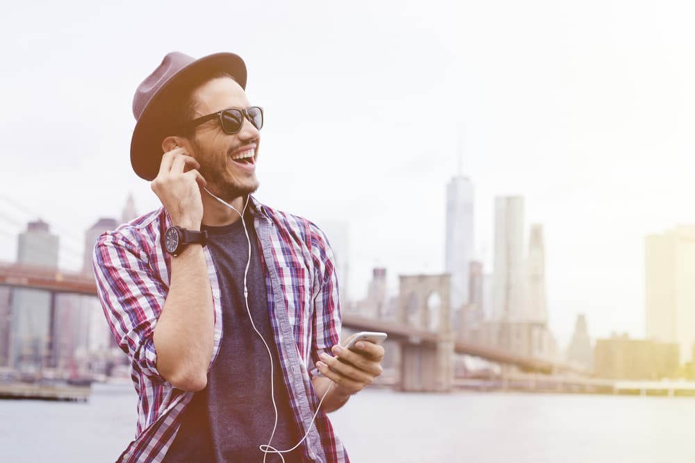 Yo analizo los resultados que obtengo de mi trabajo y cambio aquello que no funciona, Yo analizo cuando escucho una crítica y comentario y los aplico a mi vida porque nadie es perfecto, Yo analizo lo que puedo lograr en la vida si aplico mi esfuerzo, disciplina, optimismo y energía a todo lo que haga.