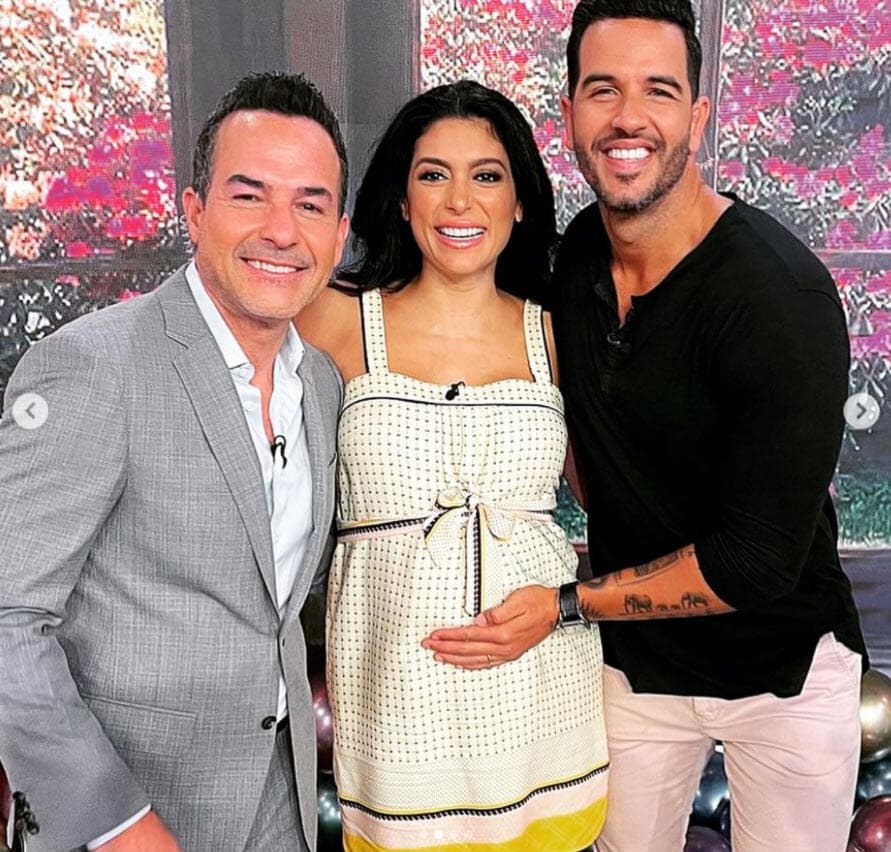 El bebé de Carlos Calderón 
<b><a href="https://www.univision.com/shows/despierta-america/el-embarazo-de-carlitos-calderon-y-vanessa-lyon-como-no-lo-has-visto-detras-de-camaras-de-su-tierno-photoshoot-video" target="_blank">llegó justo a los 9 meses de embarazo</a></b> de su prometida Vanessa Lyon. 
<br>