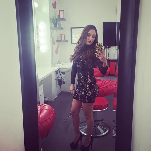 La mayoría de veces siempre comparte su ´outfit´.