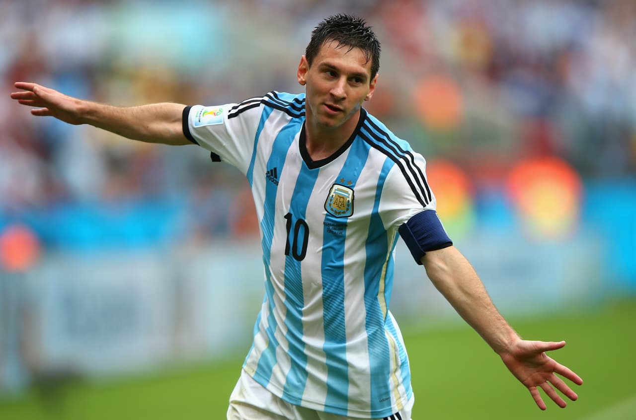 Revelan que Grondona sobornó a jugadores de Irlanda para que no golpearan a Messi
