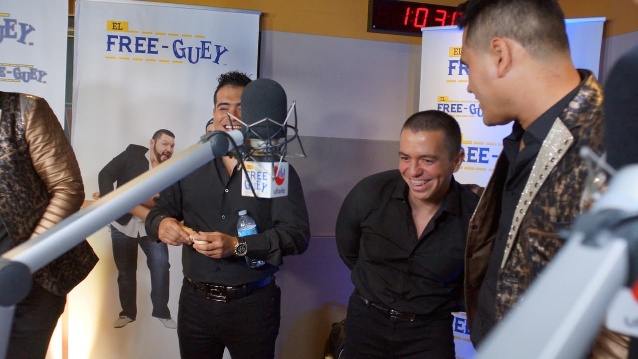 Banda Los Recoditos nos presentó en primicia su nuevo disco 'Los Gustos Que Me Doy' y armaron tremendo relajo con La Bronca, El Tambochi y El Compa Ivan.