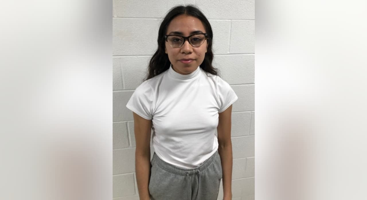 Mujer de 20 años es acusada de chocar su Audi y provocar la muerte de joven