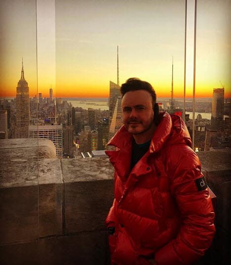 Ambos han sido muy discretos con su relación y esta es la primera vez que Sherlyn le escribe un mensaje de amor en Instagram.