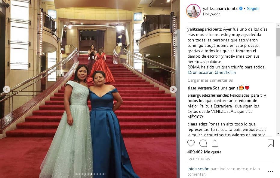 "Es la mujer que me ha educado como soy y es un gran orgullo que pueda vivir todo esto conmigo", comentó a los medios de comunicación sobre su madre e inspiración para lograr el personaje de ‘Cleo’.