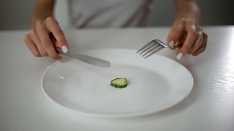 La anorexia también es un problema del metabolismo y no solo psiquiátrico 