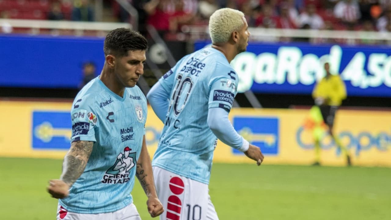 Pachuca inicia pretemporada con bajas; Carlos Cisneros se va a Toluca
