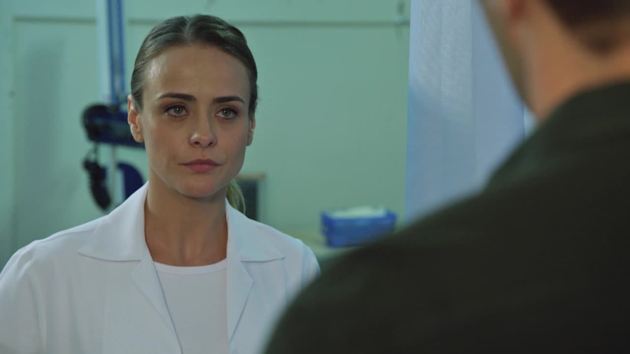 Por su parte, 
<b>Raquel Santero</b>, la hija menor de Teresa, hermana de Oswaldo y Felipe, tía de Zoe, Tiago y André, se casó con el policía César Sardes, con quien tiene dos hijos: Guto y Lorena.