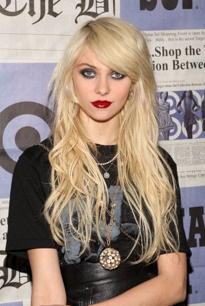 Al final de la cuarta temporada de "Gossip Girl", decidió salirse y enfocarse en la música. Más videos de Chismes aquí.