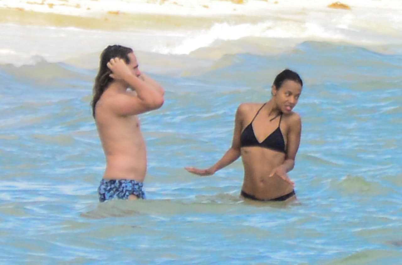 Los paparazzi se dieron a la tarea de seguir a la parejita.