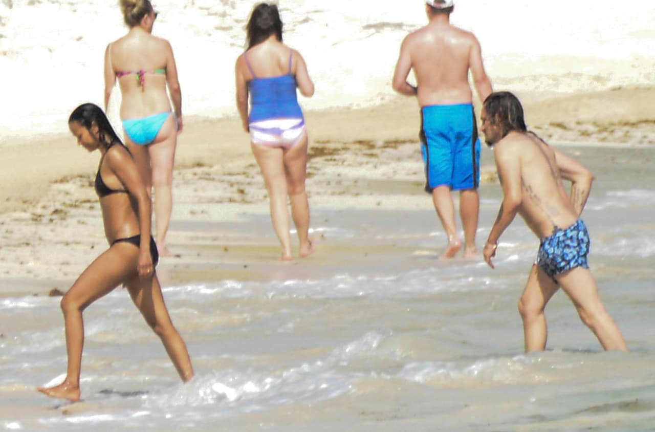 Al parecer los dejaron encargados para disfrutar de su escapada romántica.