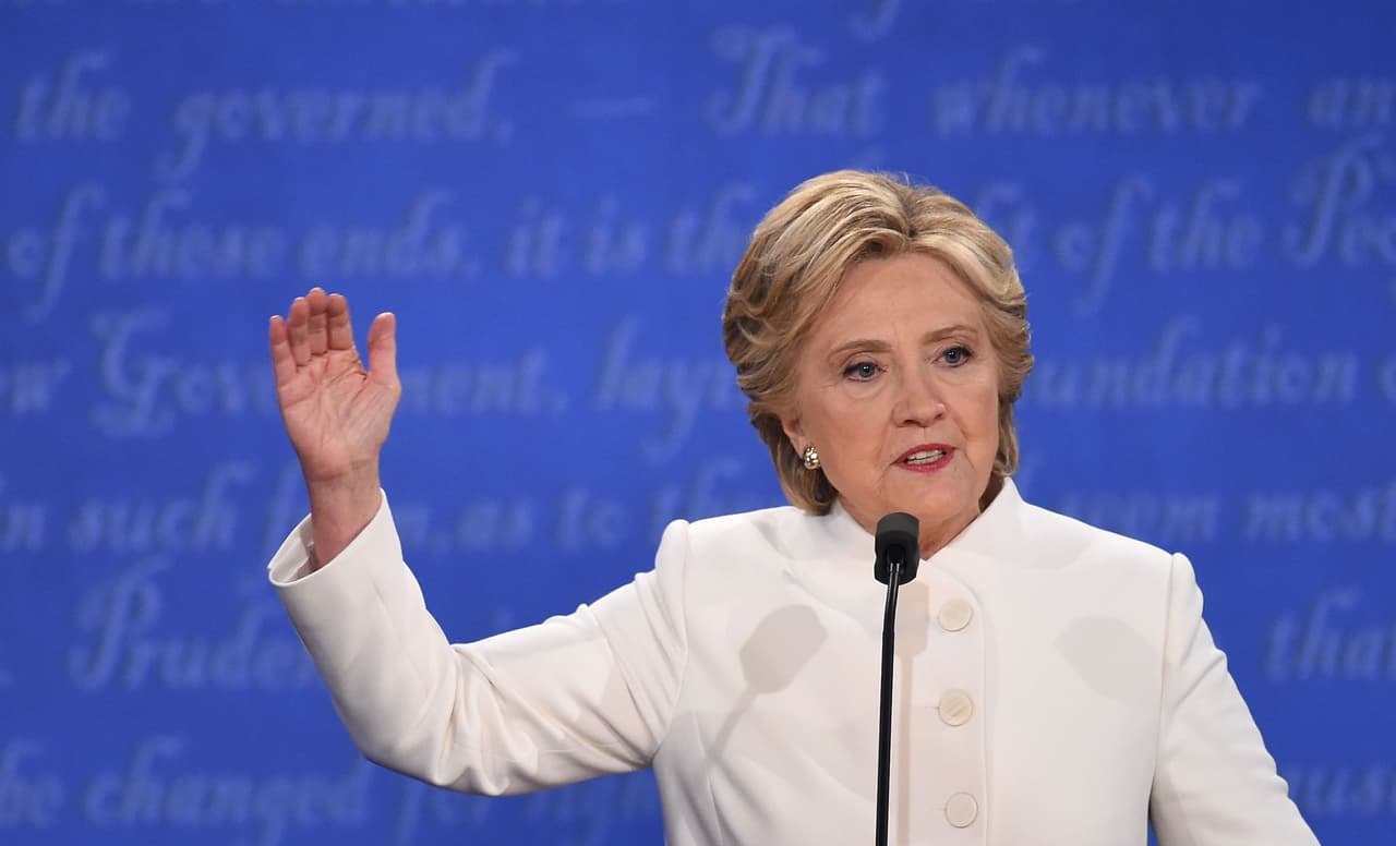 Democratic nominee Hillary Clinton speaks during the final presidential debate at the Thomas & Mack Center on the campus of the University of Las Vegas in Las Vegas, Nevada on October 19, 2016. / AFP / Robyn Beck (Photo credit should read ROBYN BECK/AFP/Getty Images)