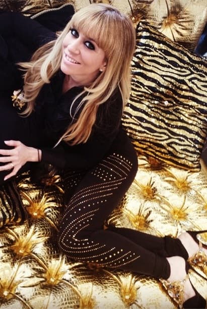 Sensualidad, carisma y muchas otras cosas hacen de Noelia una de las reinas latinas más cotizadas del momento.