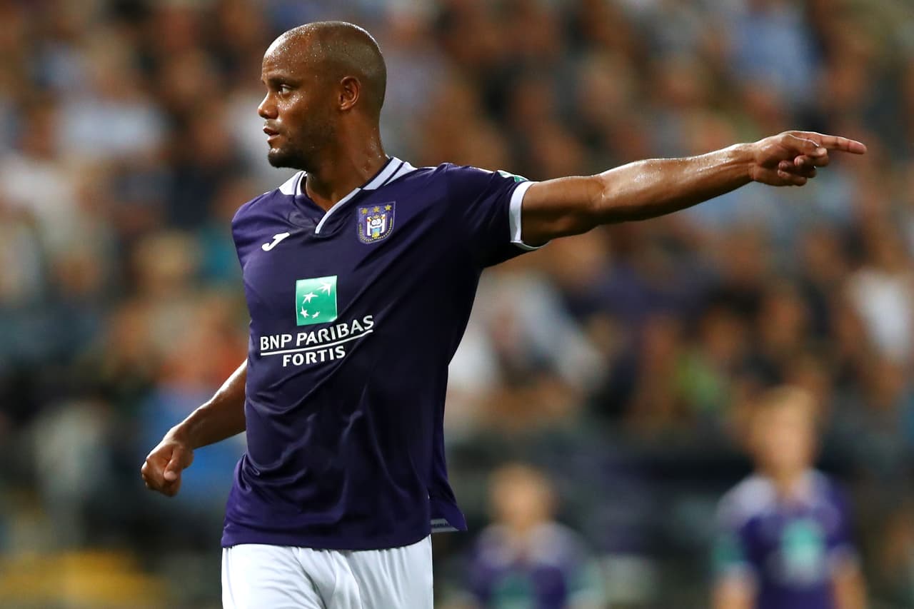 Vincent Kompany - Anderlecht. Sólo le bastaron dos meses y cuatro partidos para dejar el banquillo tras una marca de dos empates y dos derrotas.