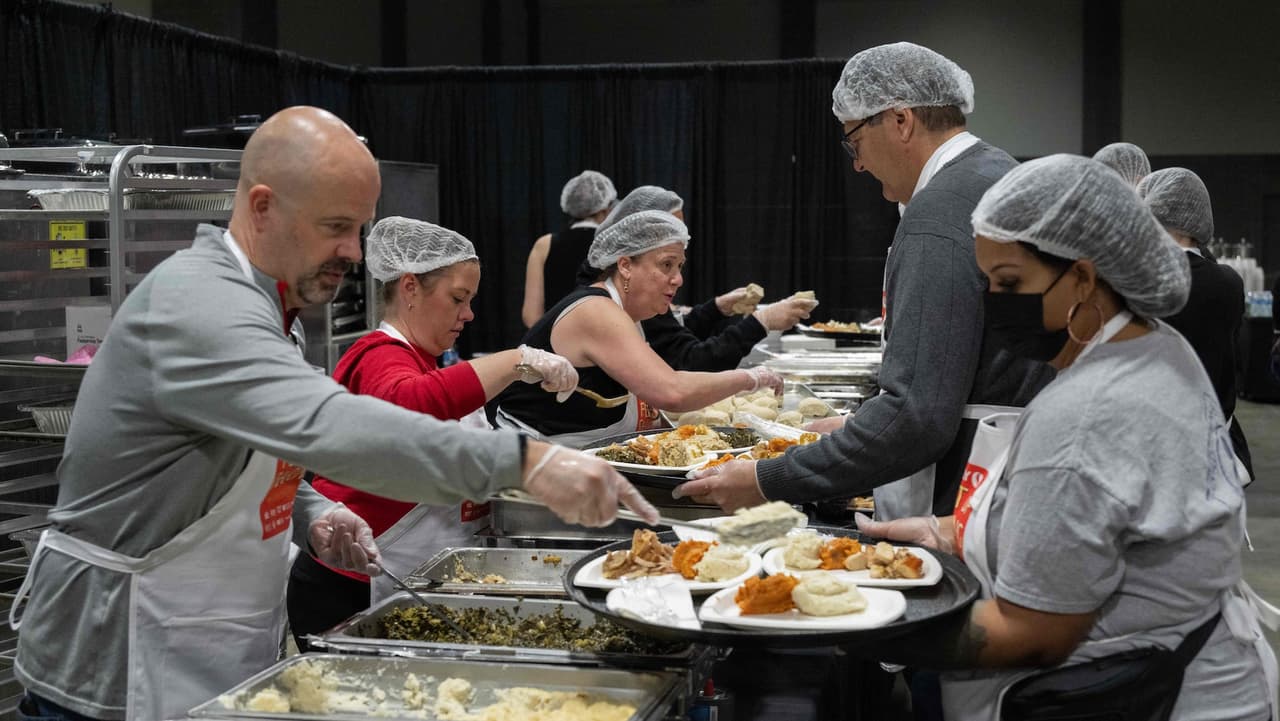 Día de Acción de Gracias 2025: pavos y comida gratis en la ciudad de Nueva York