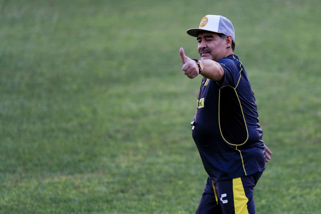 La propuesta que se le haría a Maradona es la de una casa en una zona residencial de nombre Montebello, que como punto clave tiene la sala de cine que quiere el argentino y otros lujos adicionales.