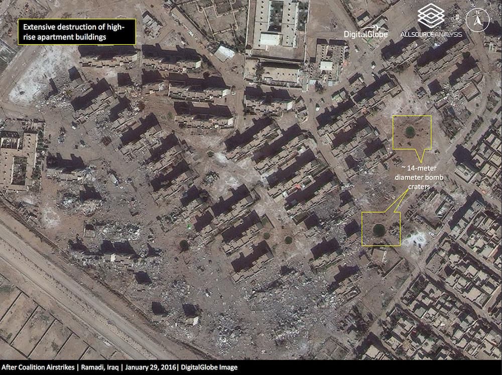 Los destrozos son efecto de los explosivos colocados por ISIS y de cientos de bombardeos del ejército iraquí y de la coalición liderada por Estados Unidos