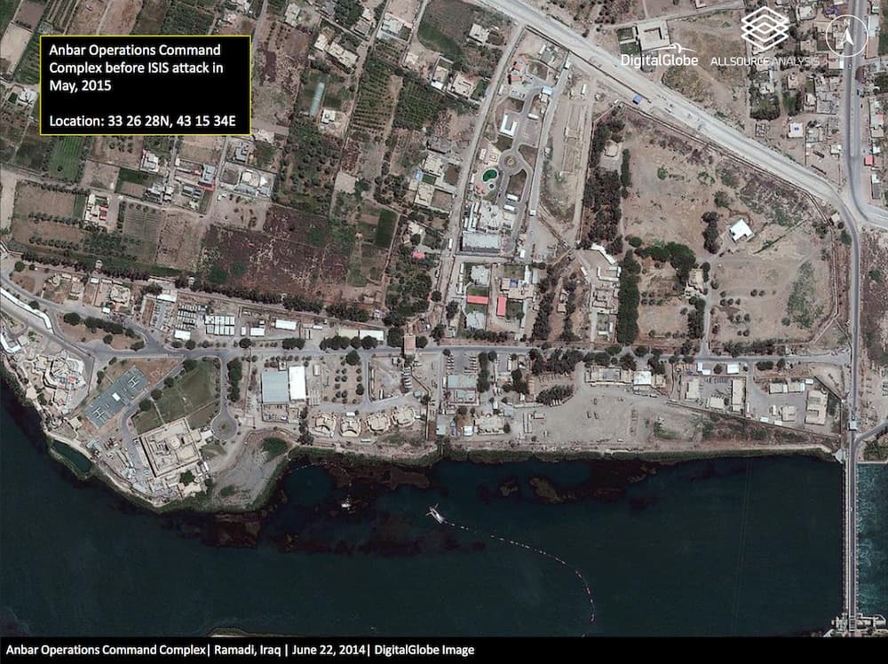 Al retirarse, los combatientes del grupo extremista dejan un trofeo vacío, demuelen edificios y llenan miles de estructuras de explosivos.