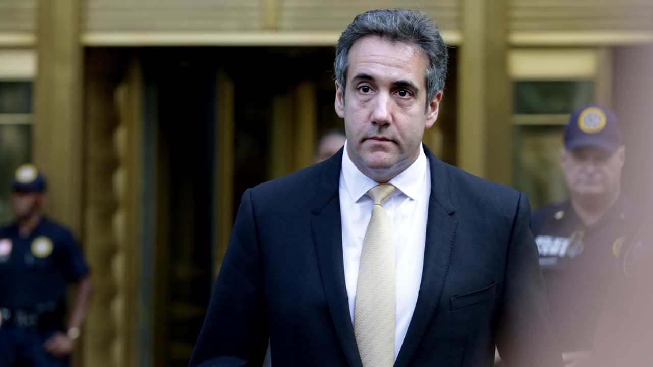 El exabogado de Trump dice que los comentarios privados del presidente son peores que su retórica pública