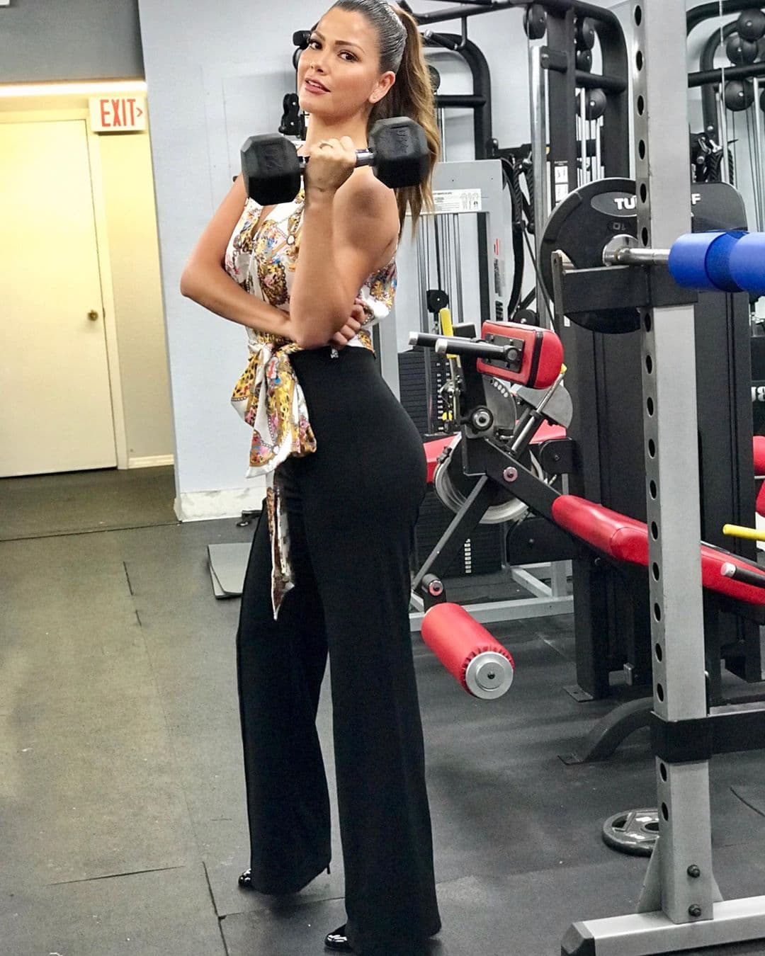 “Me quejo mucho pero lo hago, quienes vieron el Instagram Live ese día saben de qué hablo y si no mañana se los comparto para que se rían un poco o mucho”, explicó junto al video en Instagram.
<br>