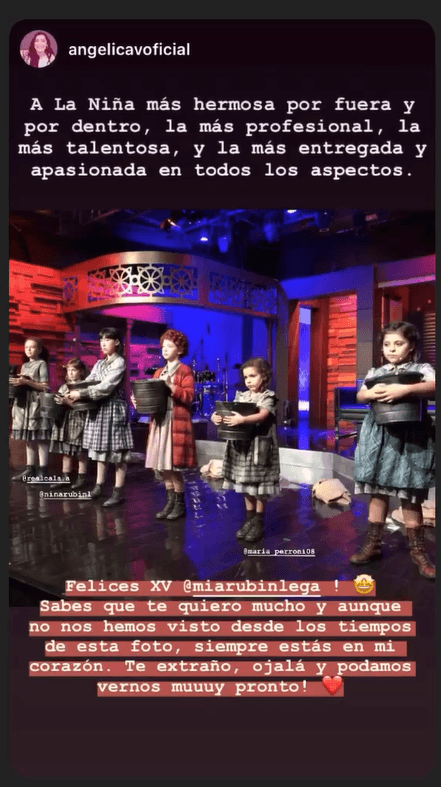 Además de las felicitaciones de sus padres, Mia Rubín también recibió un cariñoso mensaje de la actriz Angélica Vale.